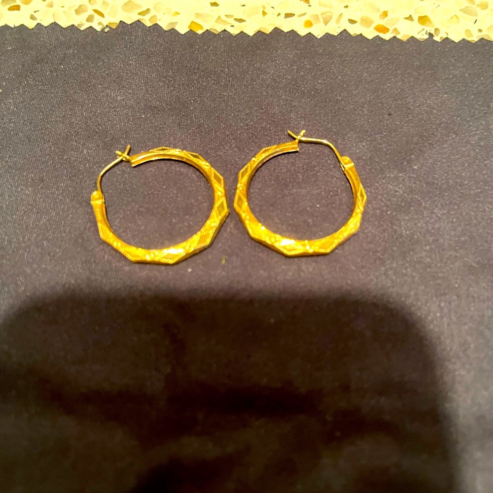 Gold earrings